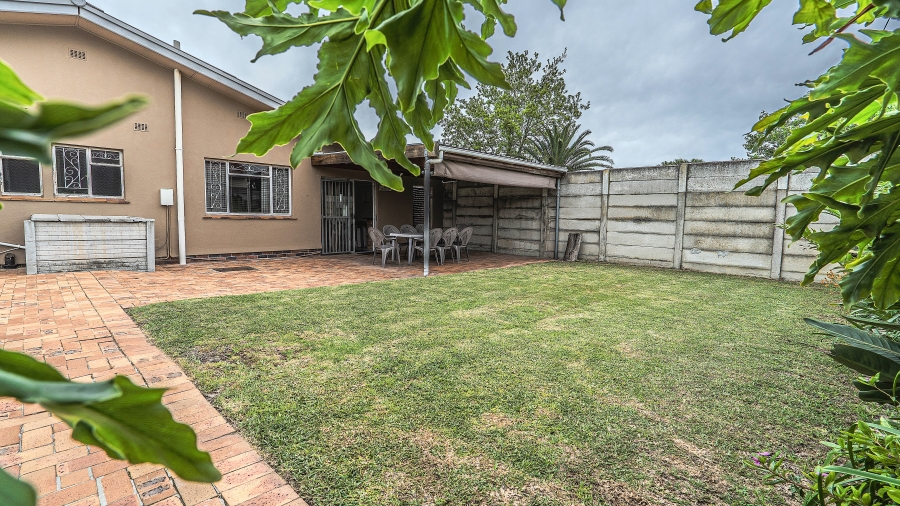 3 Bedroom Property for Sale in Protea Heights Western Cape